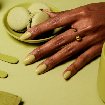 Alternative view of CND Shellac Mind Over Matcha
